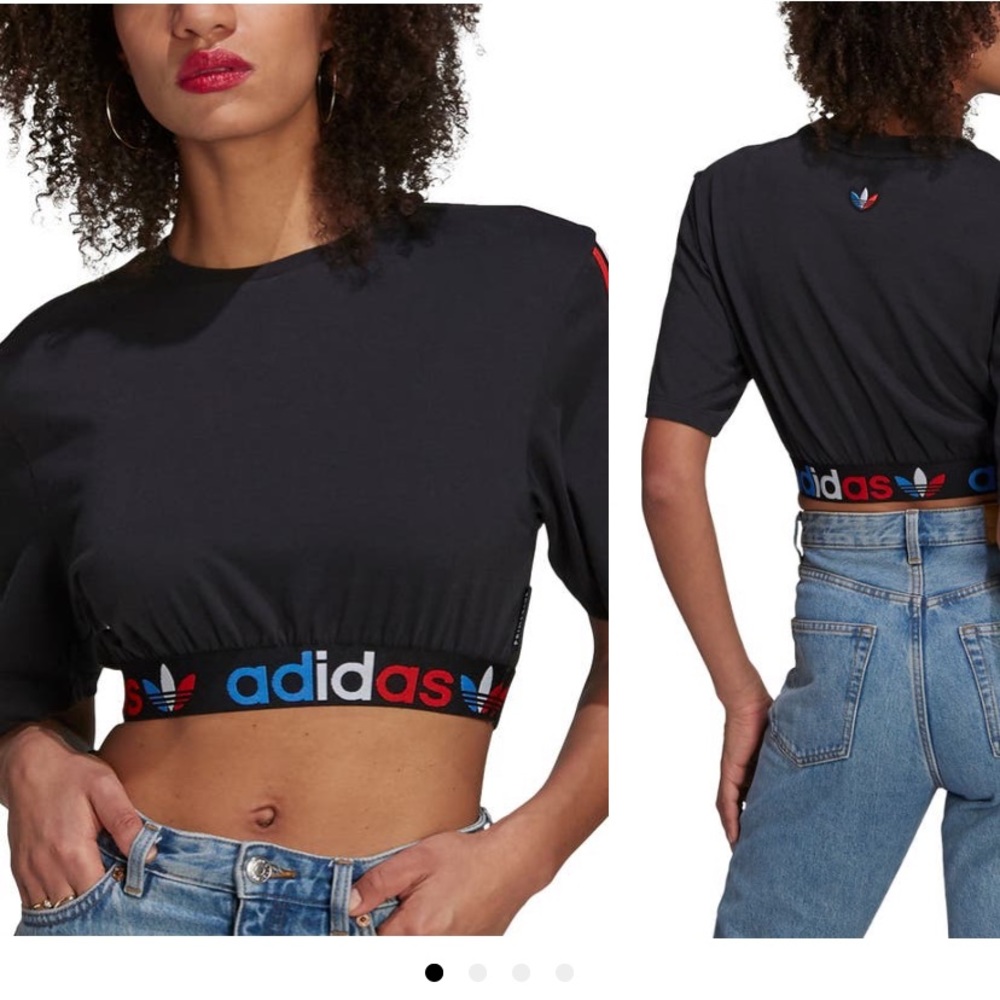 💙 Adidas 3-stripe top